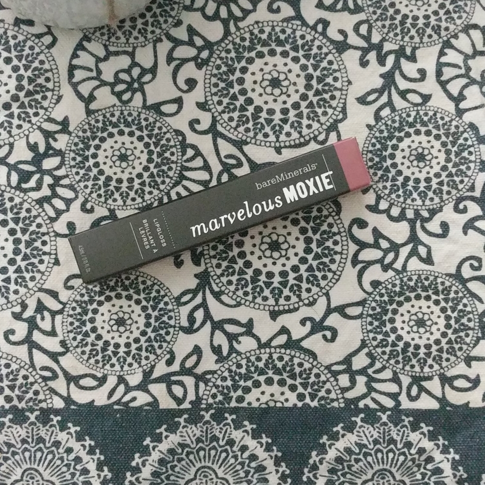 NWT BareMinerals Marvelous Moxie Lip Gloss